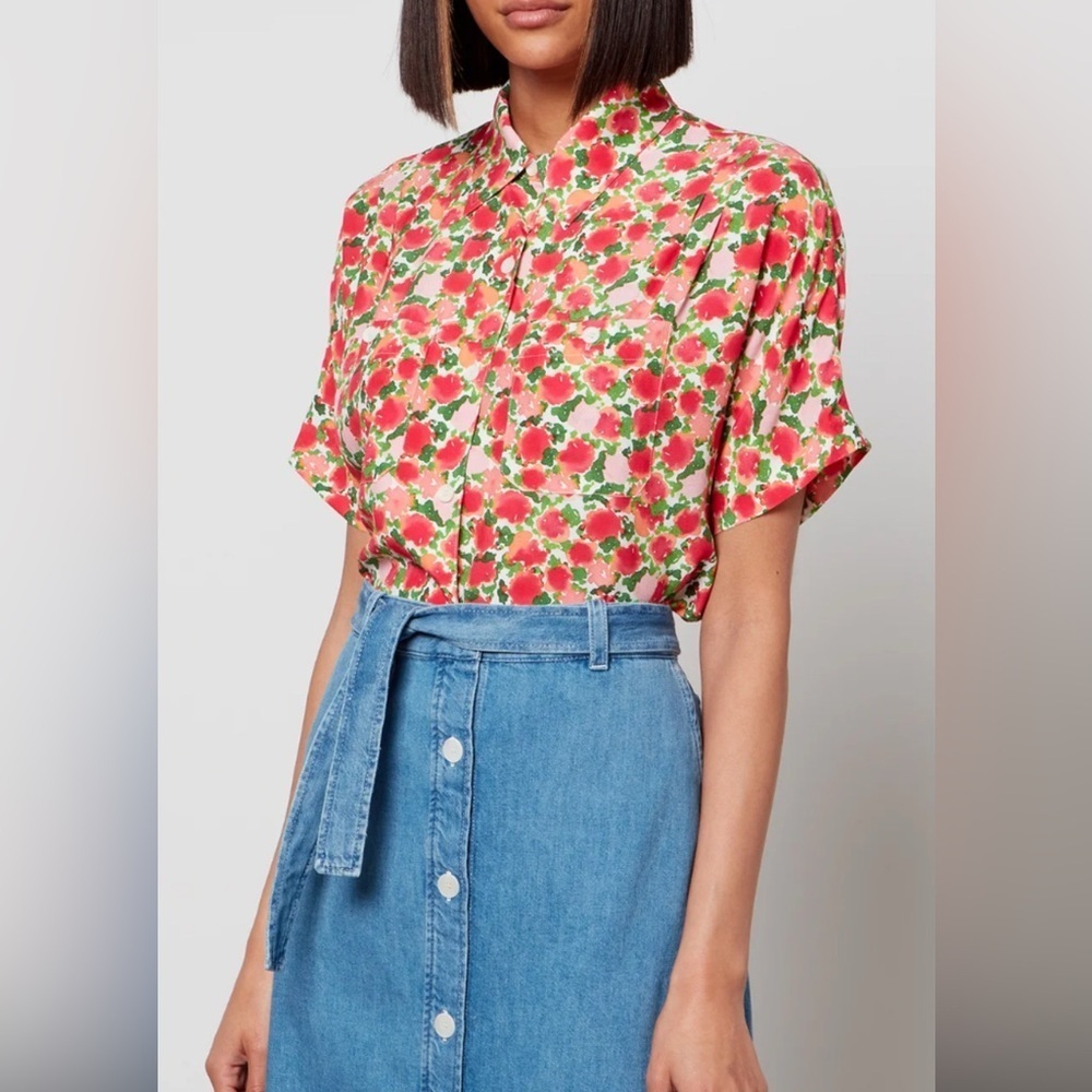 APC Floral Zoe Button up Shirt Size 34 France) / Size 4US